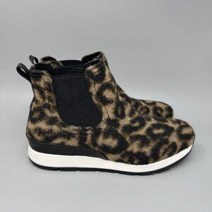 Boc Born Boots Women's 7 Leopard Print Kara Pull On Ankle Chelsea Booties New